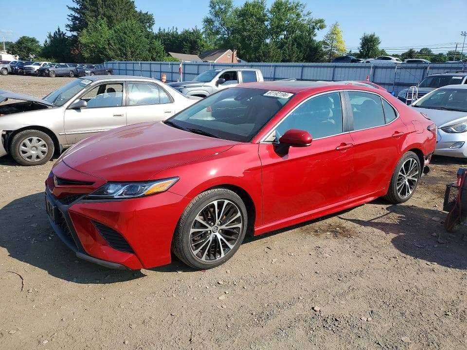 2019 TOYOTA CAMRY SE - 1