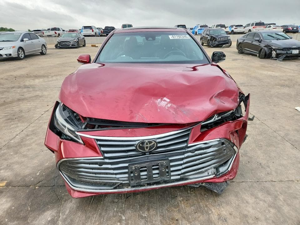 2021 TOYOTA AVALON LIMITED 5