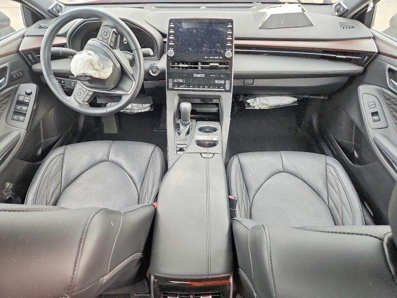 2021 TOYOTA AVALON LIMITED 8