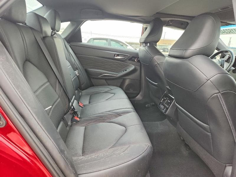 2021 TOYOTA AVALON LIMITED 10