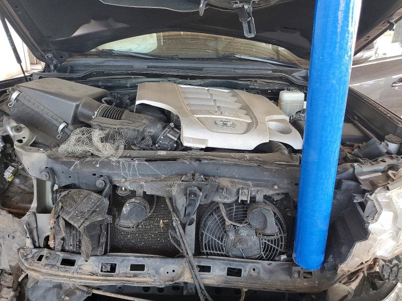 2018 TOYOTA LAND CRUISER BASE 11
