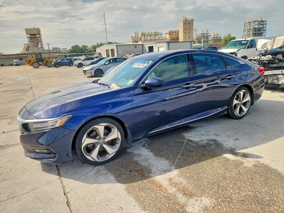 2018 HONDA ACCORD TOURING - 1