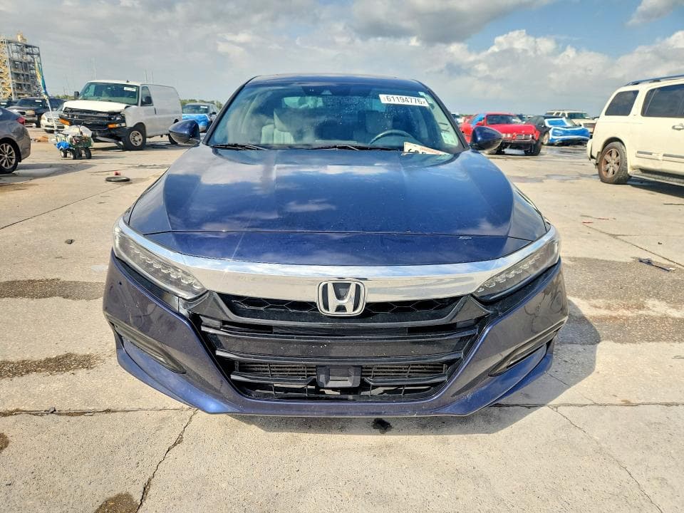 2018 HONDA ACCORD TOURING 5