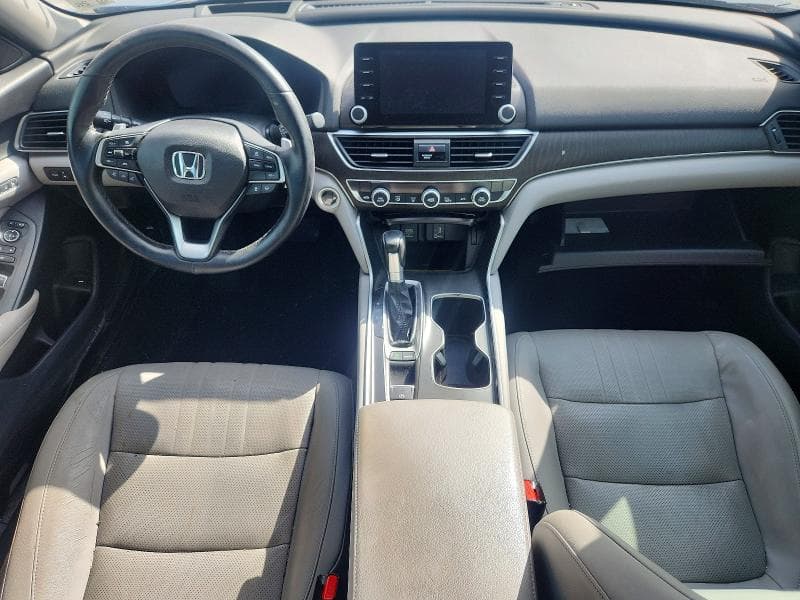 2018 HONDA ACCORD TOURING 8
