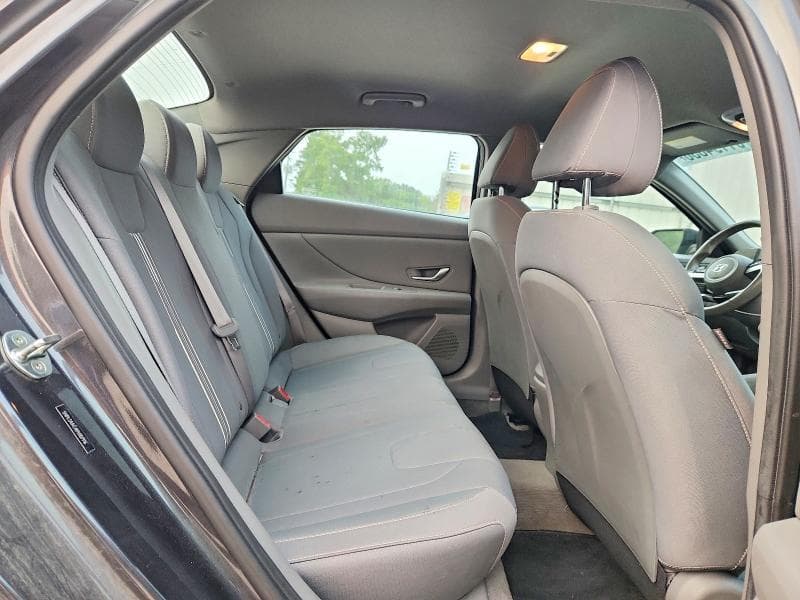 2023 HYUNDAI ELANTRA SEL 10