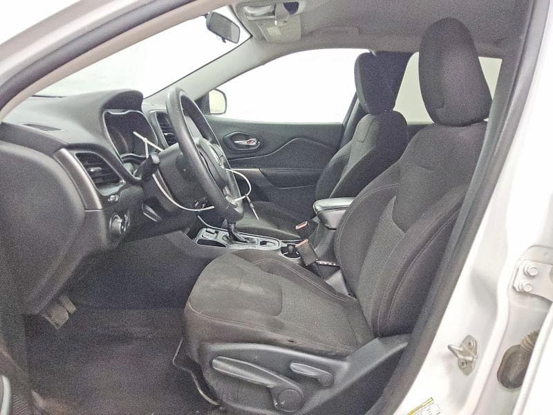 2019 JEEP CHEROKEE LATITUDE 7