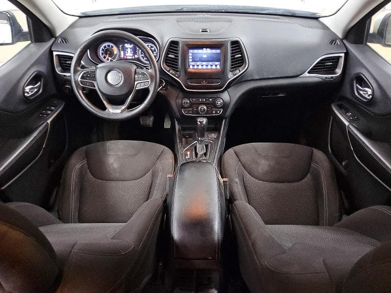 2019 JEEP CHEROKEE LATITUDE 8