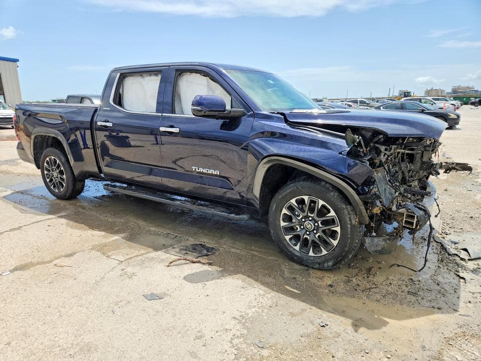 2024 TOYOTA TUNDRA CREWMAX LIMITED 4