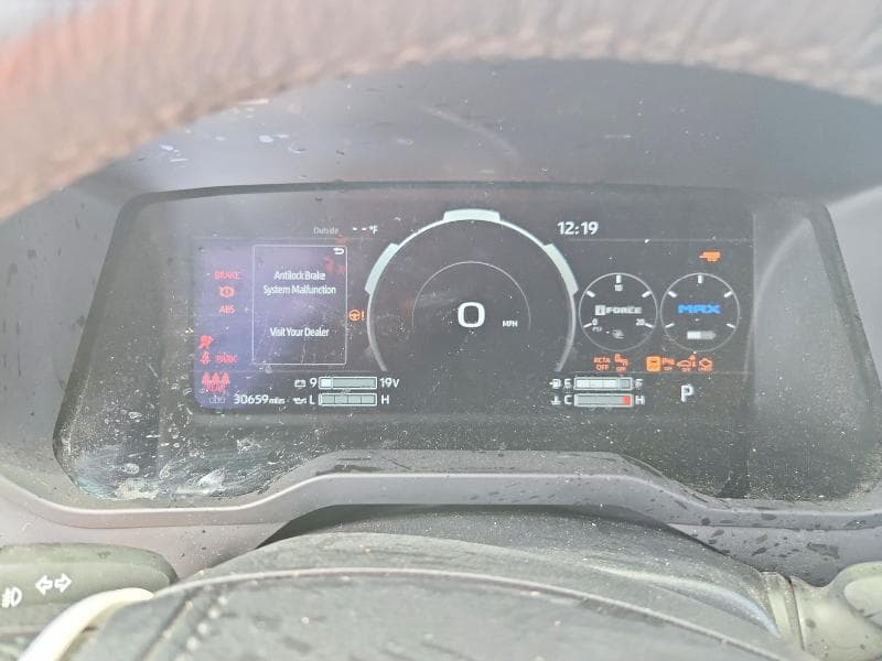2024 TOYOTA TUNDRA CREWMAX LIMITED 9