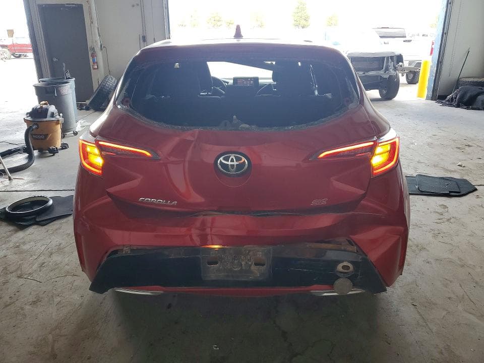 2021 TOYOTA COROLLA HATCHBACK SE 6
