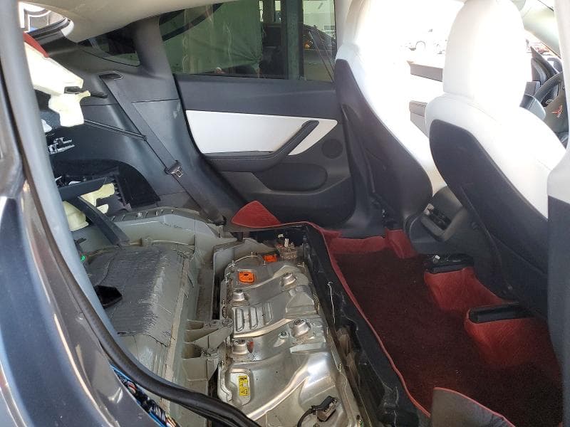 2021 TESLA MODEL Y 10