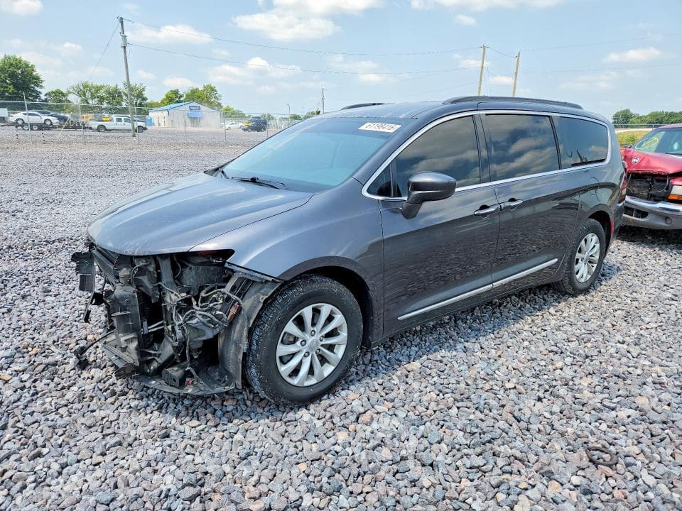 2017 CHRYSLER PACIFICA TOURING L - 1