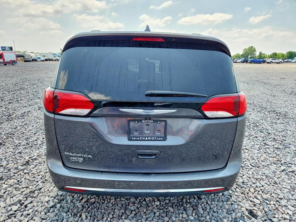 2017 CHRYSLER PACIFICA TOURING L 6