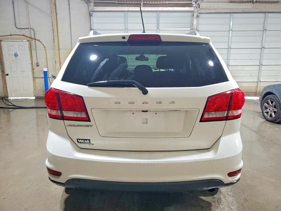 2019 DODGE JOURNEY SE 6