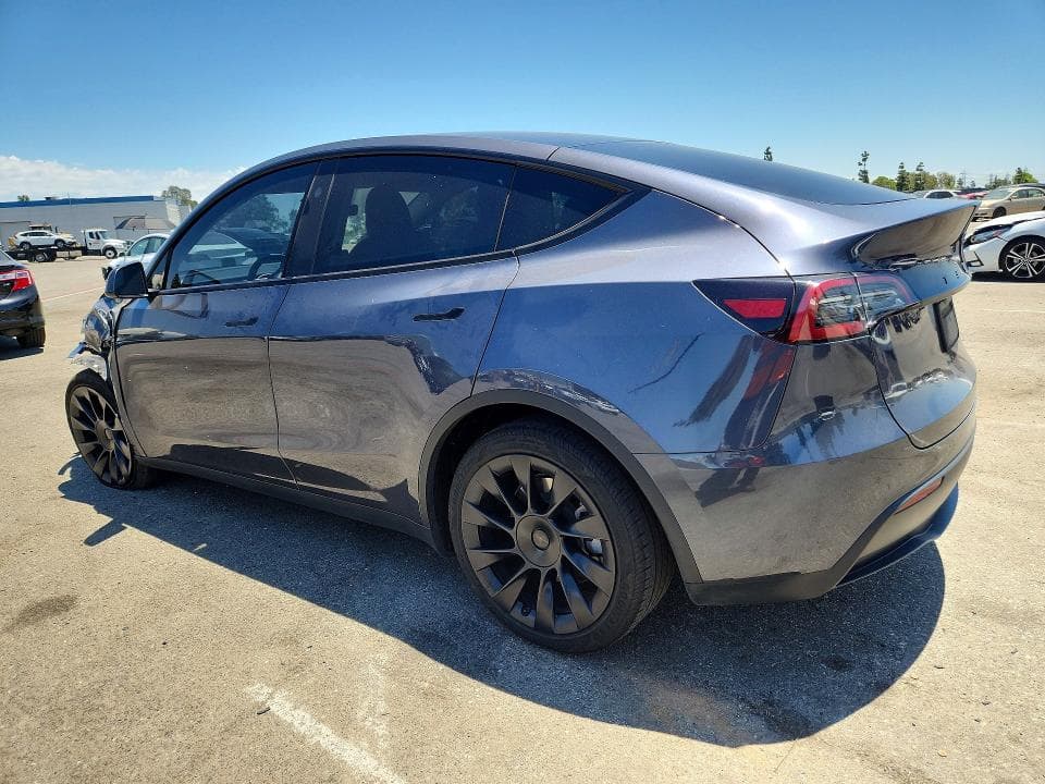 2023 TESLA MODEL Y 2