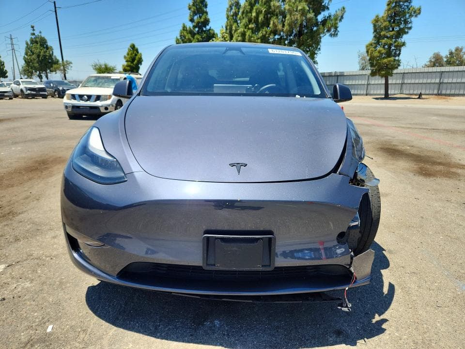 2023 TESLA MODEL Y 5