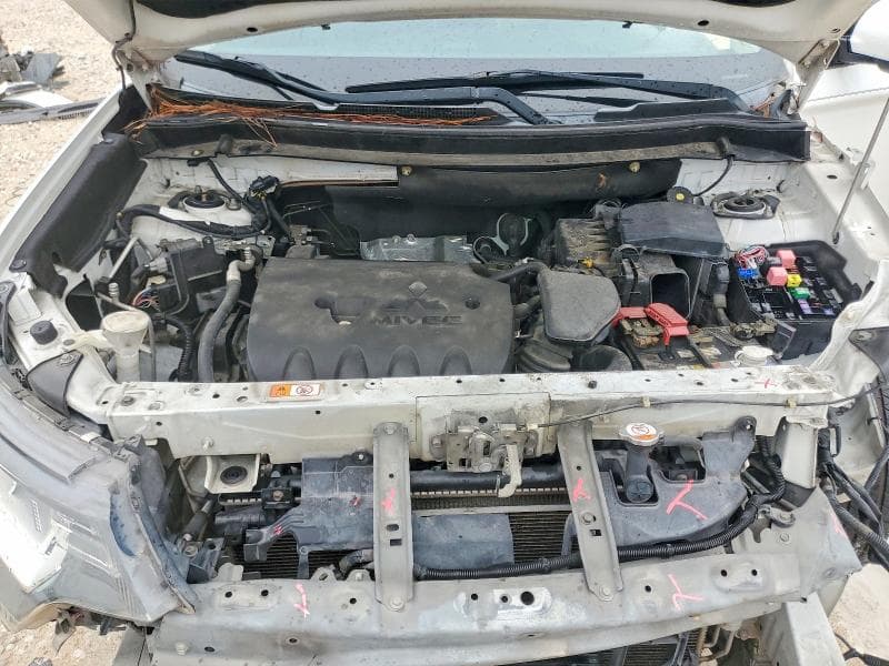 2017 MITSUBISHI OUTLANDER SE 12