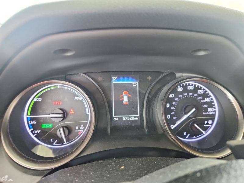 2022 TOYOTA CAMRY HYBRID SE 9