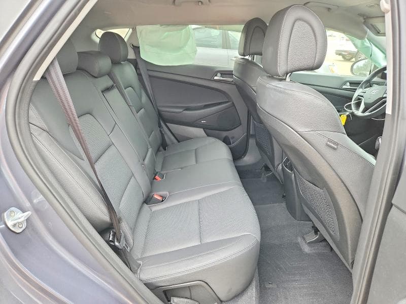 2017 HYUNDAI TUCSON LIMITED 11