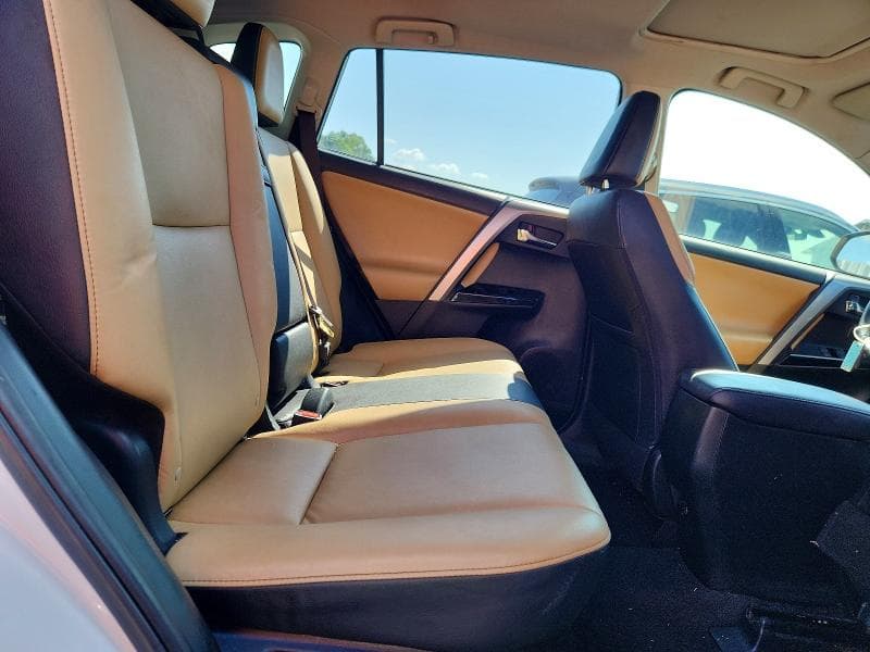 2017 TOYOTA RAV4 HV LIMITED 11