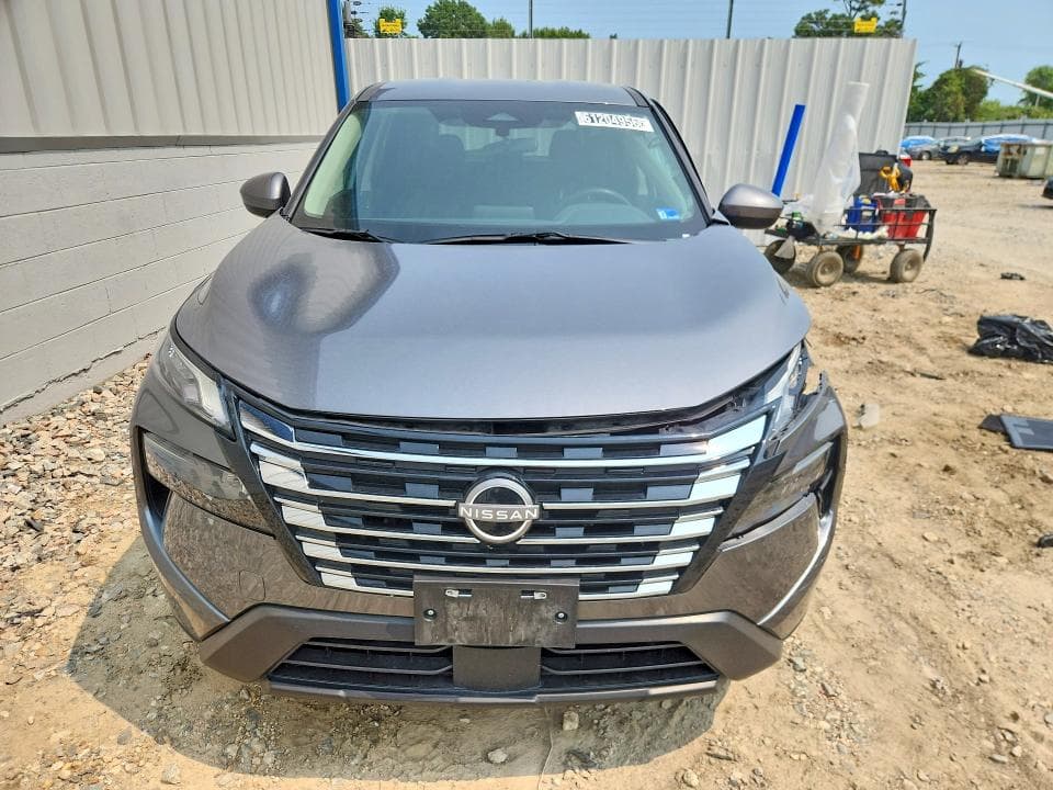 2025 NISSAN ROGUE SV 5