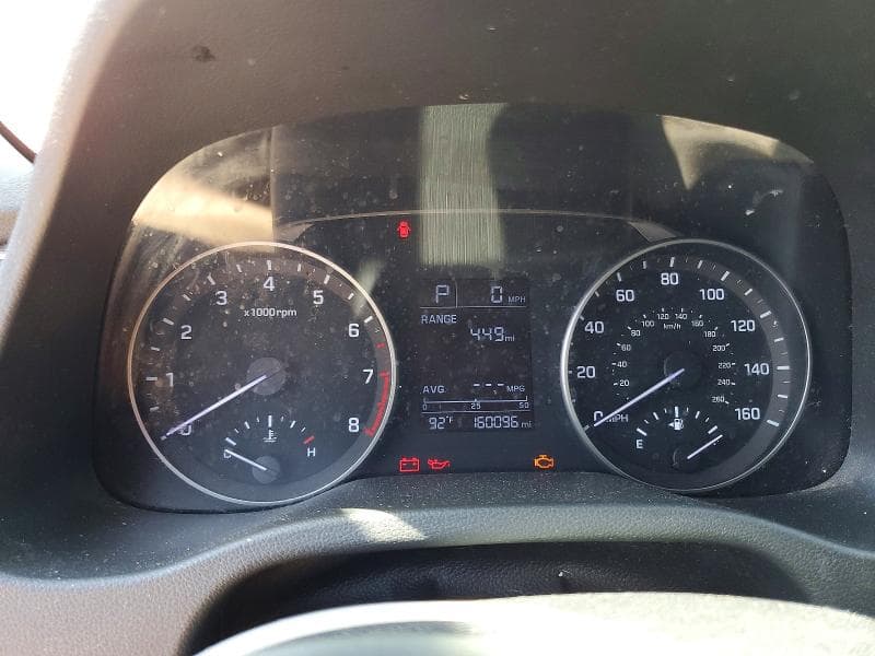2017 HYUNDAI ELANTRA SE SE 9