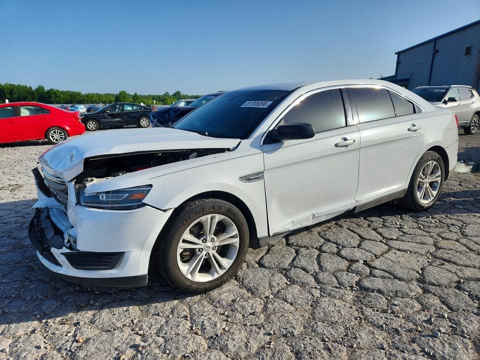 2019 FORD TAURUS SE - 1