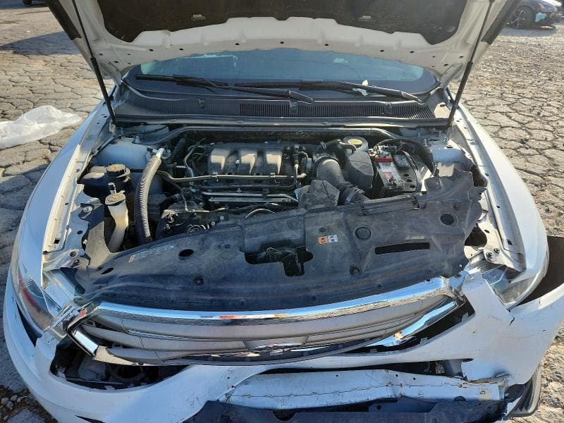 2019 FORD TAURUS SE 11