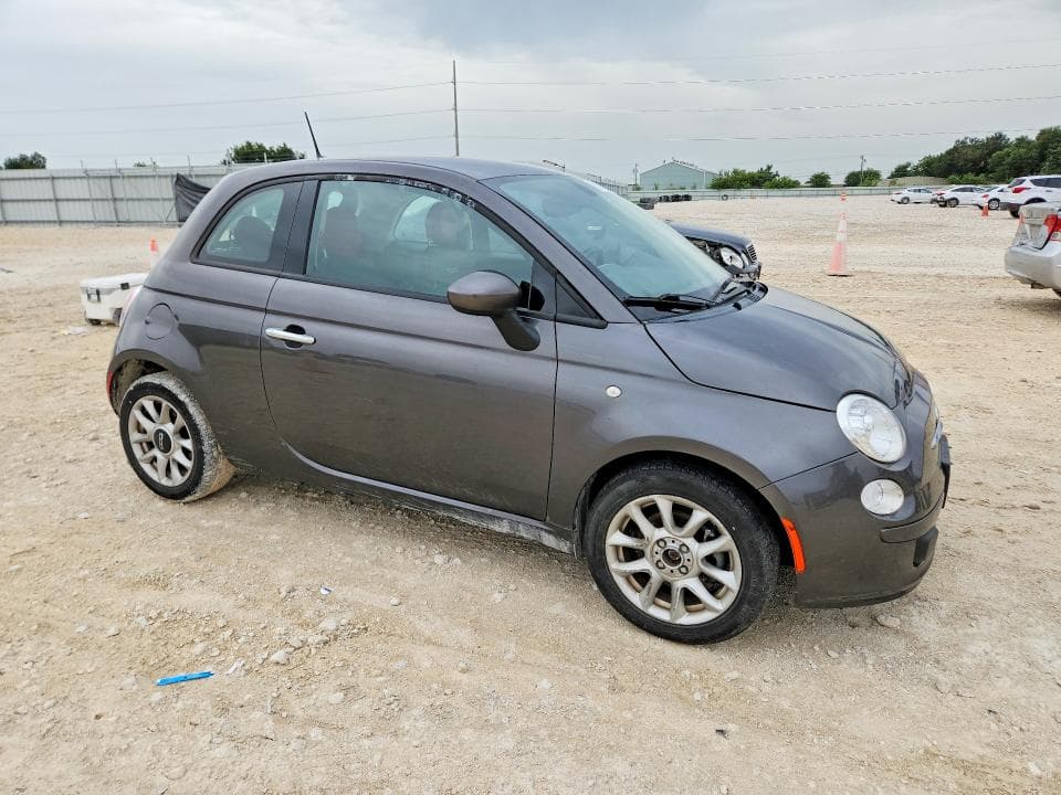 2017 FIAT 500 POP 4