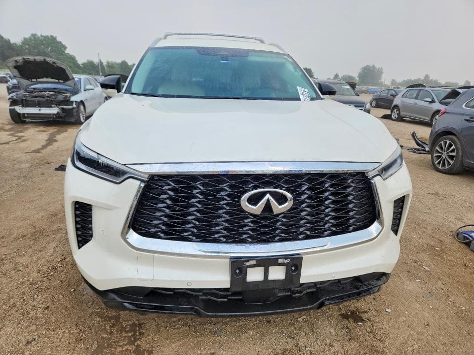 2023 INFINITI QX60 LUXE 5