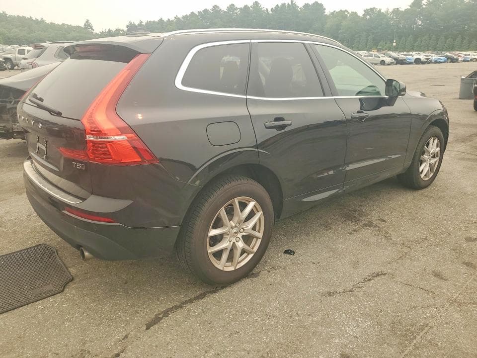2020 VOLVO XC60 T5 MOMENTUM 3