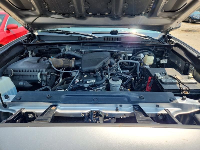2017 TOYOTA TACOMA SR5 11