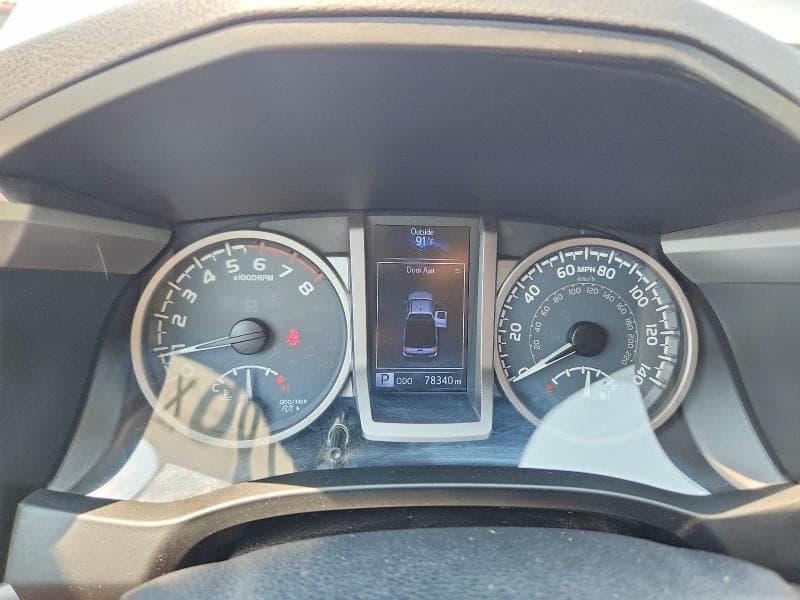 2017 TOYOTA TACOMA SR5 9