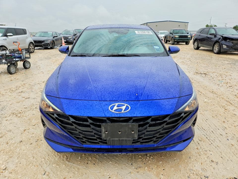 2023 HYUNDAI ELANTRA SEL 5