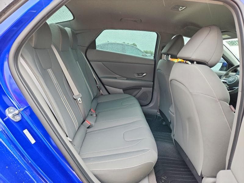 2023 HYUNDAI ELANTRA SEL 10