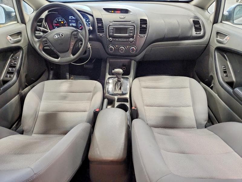 2017 KIA FORTE LX 8