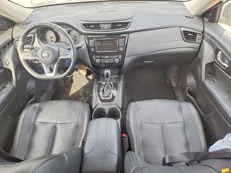 2019 NISSAN ROGUE S 8