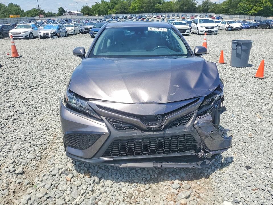 2024 TOYOTA CAMRY SE 5