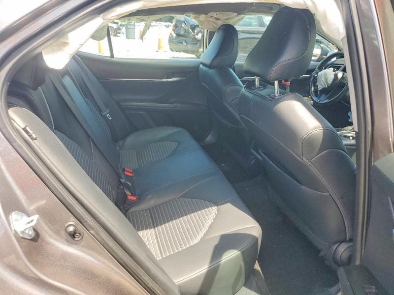 2024 TOYOTA CAMRY SE 10