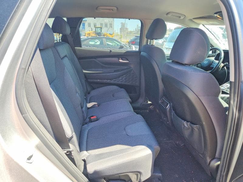 2022 HYUNDAI SANTA FE SEL 10