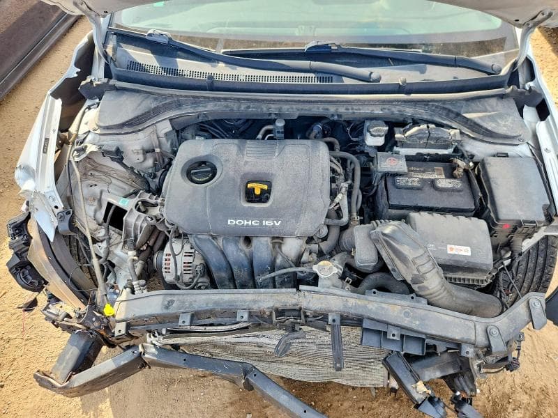 2017 HYUNDAI ELANTRA SE 11