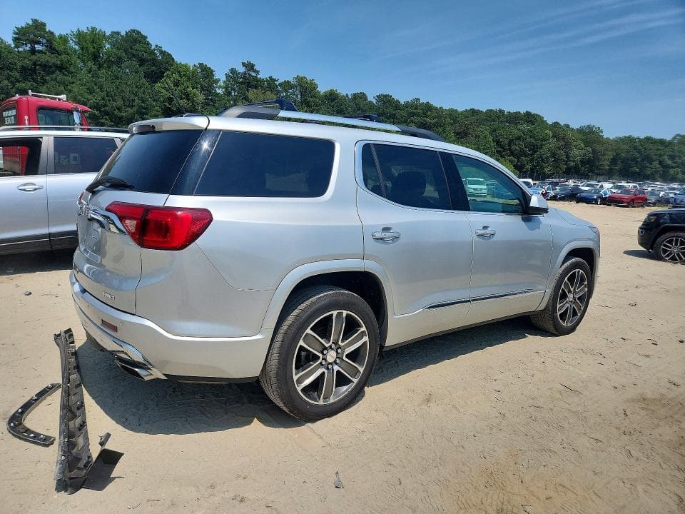 2018 GMC ACADIA DENALI 3