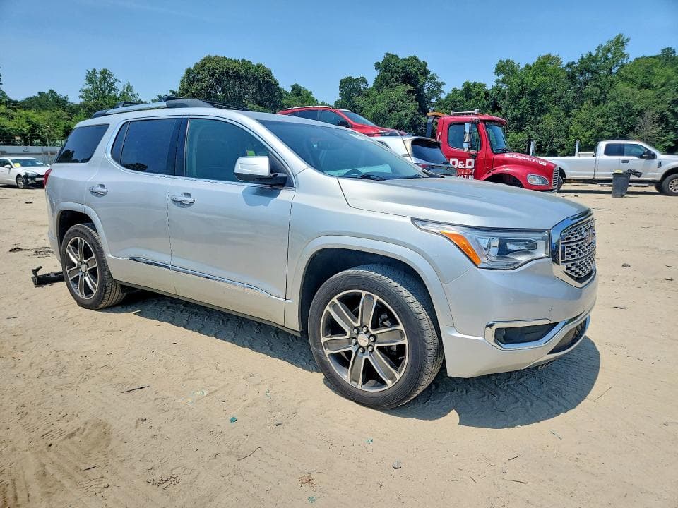 2018 GMC ACADIA DENALI 4