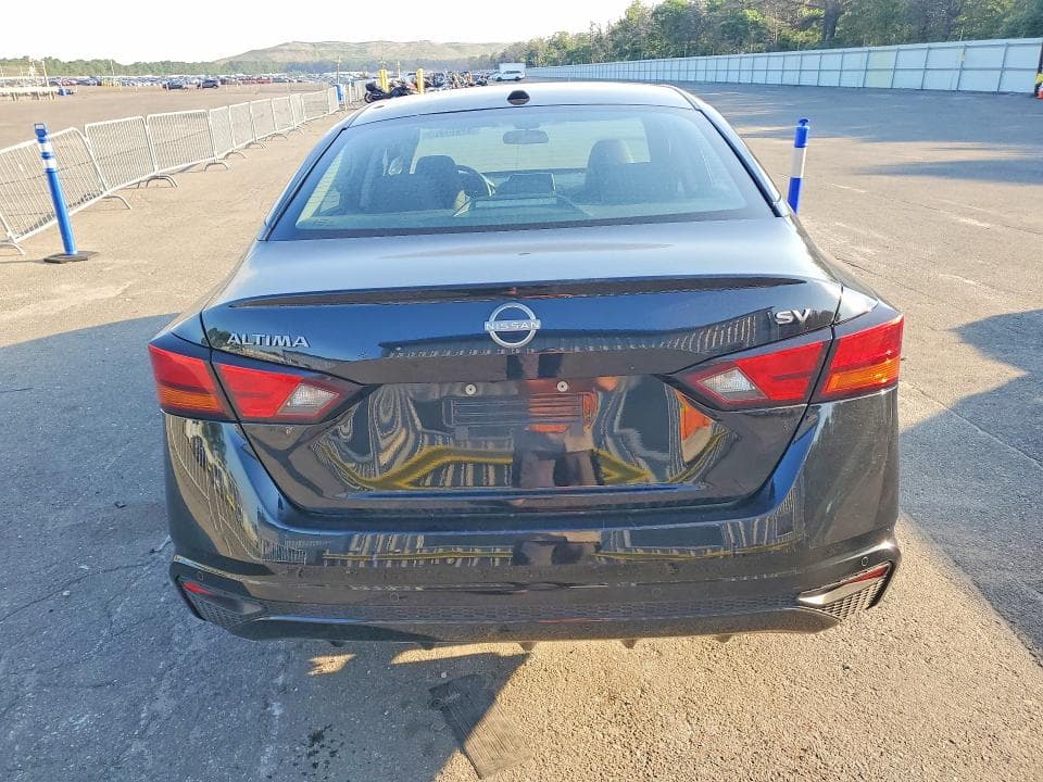 2024 NISSAN ALTIMA SV 6