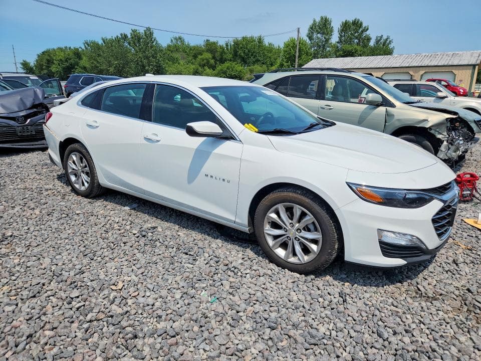 2019 CHEVROLET MALIBU LT LT 4