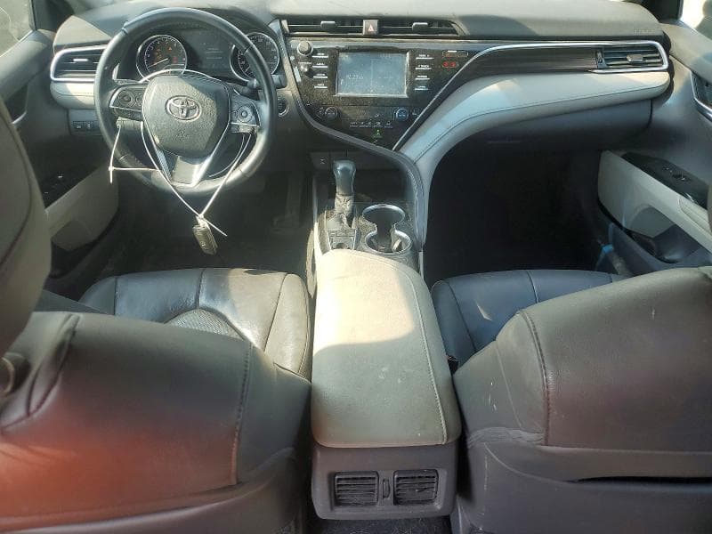 2018 TOYOTA CAMRY XLE XLE 8