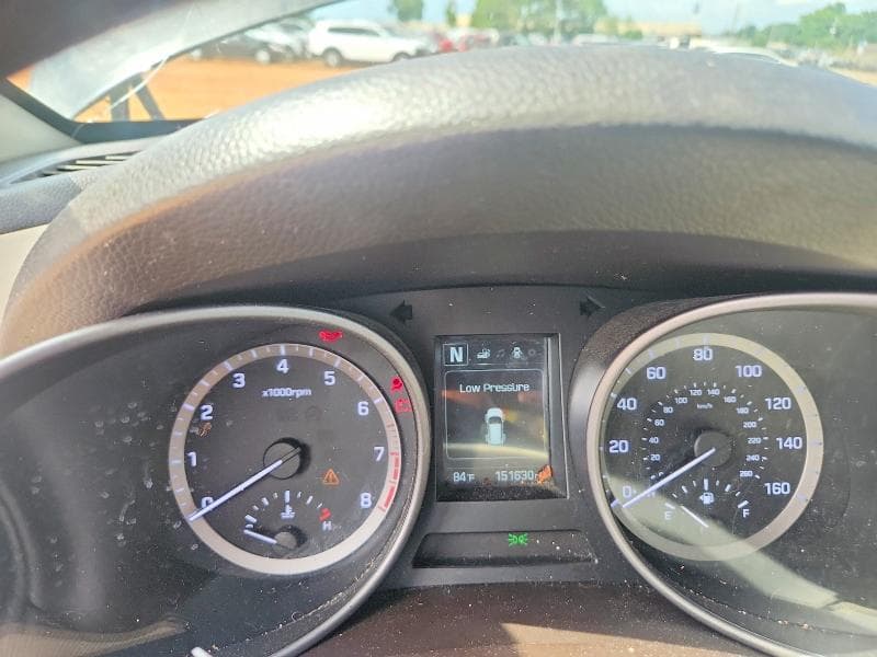 2017 HYUNDAI SANTA FE SPORT 2.4L 9