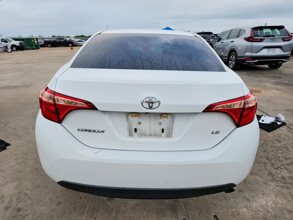 2017 TOYOTA COROLLA LE 6