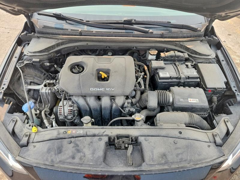 2017 HYUNDAI ELANTRA SE 11