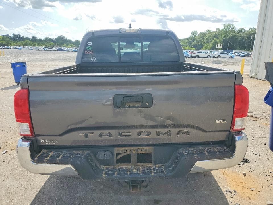2017 TOYOTA TACOMA SR5 V6 6